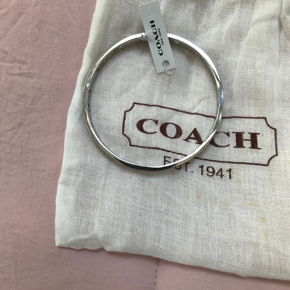 💕NWT Authentic Coach Signature Crystal Bangle💕